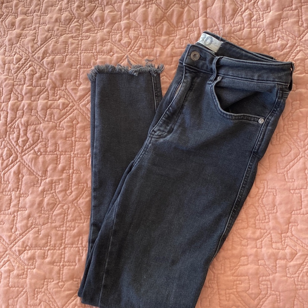 Free people ankle raw hem jean